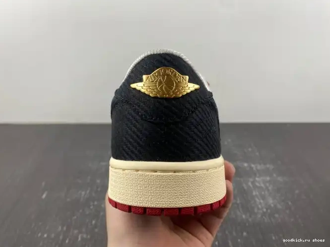 Rep Room Air Low Jordan OG Trophy Away FN0432-100 1 x 0615